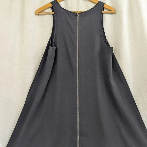 Leith black sheath dress, zipper top to bottom in back, women's size Medium D21 - Picture 3 of 8